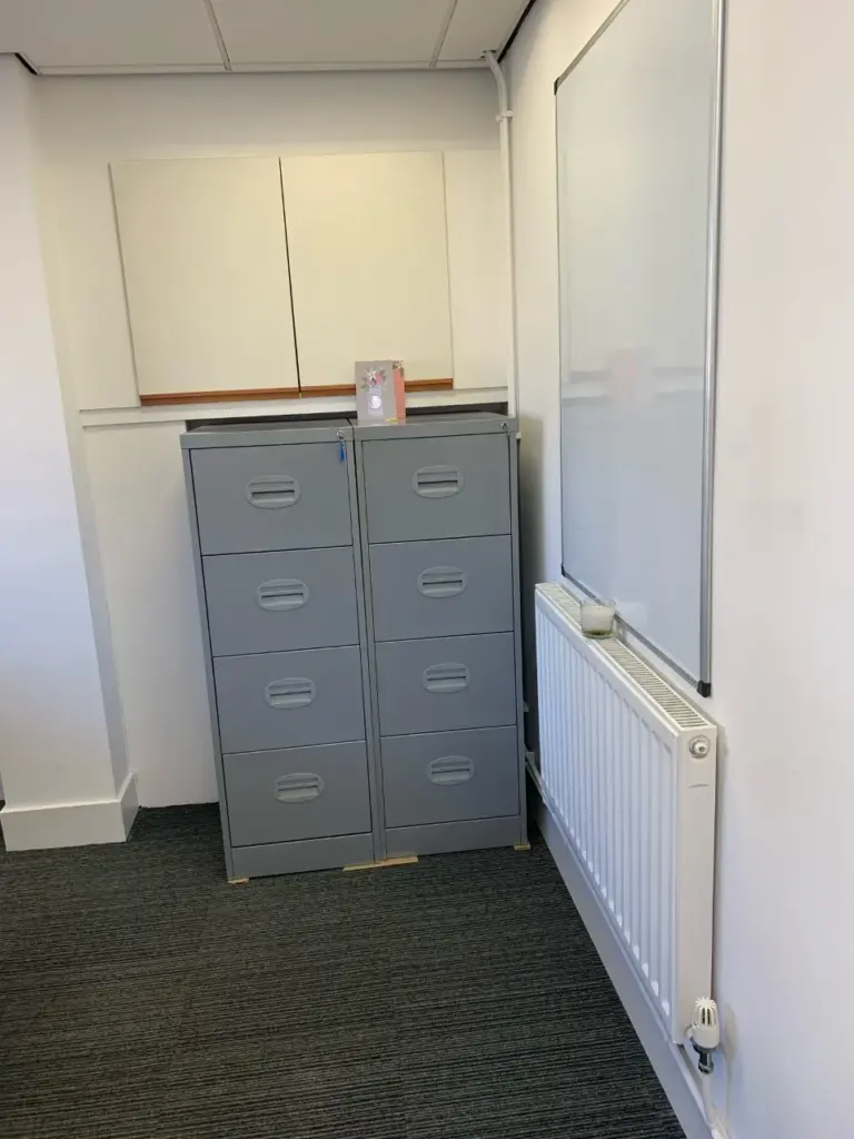 Office 1 (3)